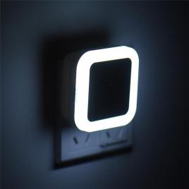 Lampa de veghe3D White Bright Lamp - Veioza Smart Led cu senzor de lumina incorporat