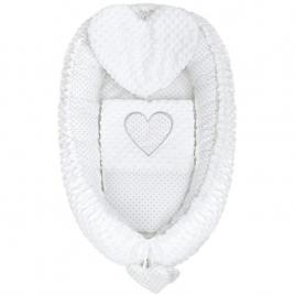 Set 3 piese luxury, baby nest cu doua fete, cu paturica si pernuta in forma de inima, new baby, minky heart white