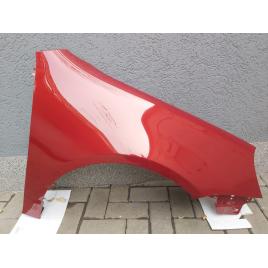Aripa Fata Dreapta VW Golf 5 V 2004-2008 Vopsita Rosu