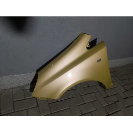 Aripa Fata Stanga Opel Corsa D 2006-2015 Vopsita Auriu