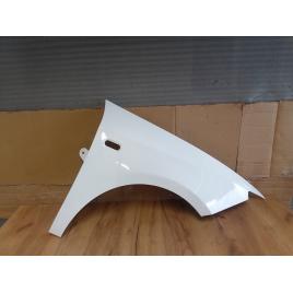 Aripa Fata Dreapta Seat Ibiza An 2008-2012 (LB9A (Alb))