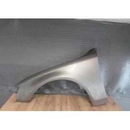 Aripa Fata Stanga Audi A4/B8 An 2007 2008 2009 2010 2011 (LY1Q (Auriu))
