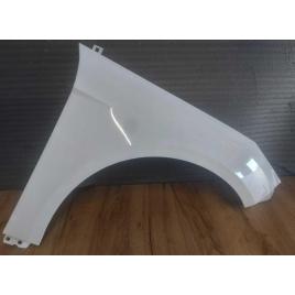 Aripa Fata Dreapta Ford Focus 3/III 2011 2012 2013 2014 (Frozen White (Alb))