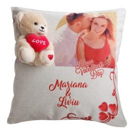 Perna ziua indragostitilor, personalizata cu nume si fotografie + ursulet cu inima - cadou valentine's day handmade, 40x40 cm