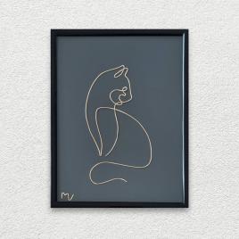 O pisica, tablou din fir continuu de sarma placata cu aur, 16×21 cm