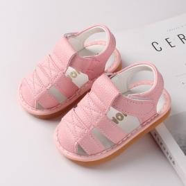 Sandalute roz cu piuitoare (marime disponibila: 3-6 luni (marimea 18