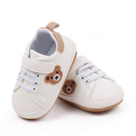 Pantofiori albi cu insertie crem - teddy (marime disponibila: 9-12 luni