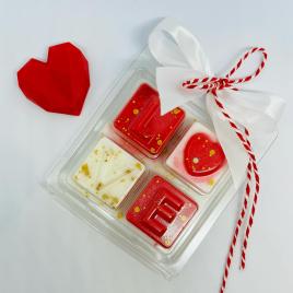 Wax melts red love