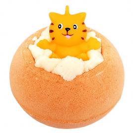 Bila de baie efervescenta cu jucarie Meow for Now Bomb Cosmetics 160 g