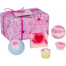 Set cadou Pretty in Pink, Bomb Cosmetics