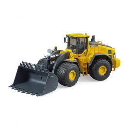 Incarcator pe roti volvo l260h bruder