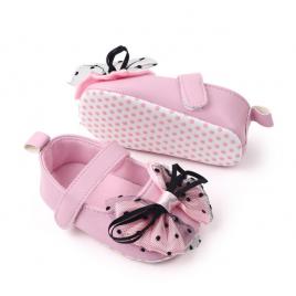 Pantofiori roz cu fundita neagra din tulle (marime disponibila: 6-9 luni