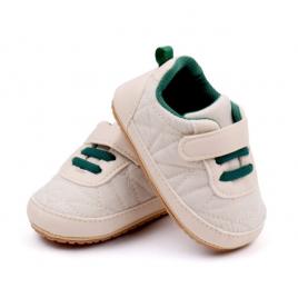 Pantofiori crem cu sireturi verzi pentru baietei (marime disponibila: 3-6 luni