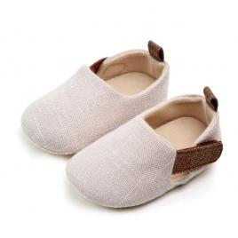 Pantofiori crem tip mocasini pentru baietei (marime disponibila: 6-9 luni