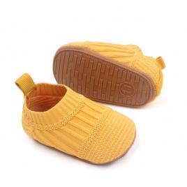 Pantofiori pentru bebelusi, tip mocasini (marime disponibila: 3-6 luni (marimea