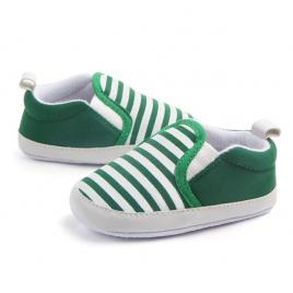 Pantofiori verzi cu dungi albe tip mocasini pentru baietei (marime disponibila: