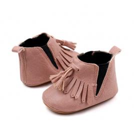 Ghetute pentru bebelusi, roz pudra, cu franjuri (marime disponibila: 3-6 luni
