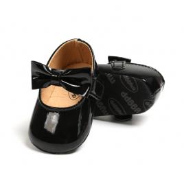 Pantofiori negri cu fundita din piele ecologica lacuita (marime disponibila: