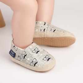 Pantofiori tip mocasini - mustache (marime disponibila: 6-9 luni (marimea 19