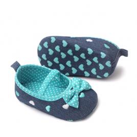 Balerini denim cu inimioare brodate (marime disponibila: 3-6 luni (marimea 18