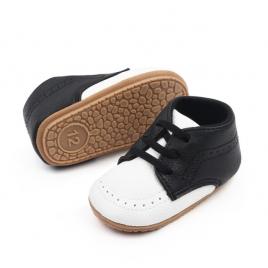 Pantofiori albi cu negru cu sireturi din elastic pentru baietei (marime