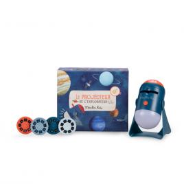 Proiector exloreaza spatiul moulin roty