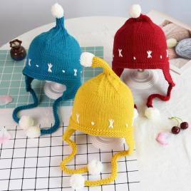 Caciulita crosetata tip piticot (marime disponibila: 2 ani, culoare: rosu)