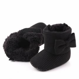 Cizmulite negre cu fundita (marime disponibila: 3-6 luni (marimea 18