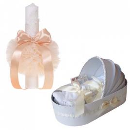 Lumanare botez glob cu dantela si trusou botez in landou, decor ivoire cu