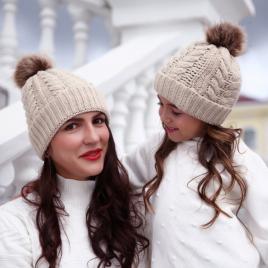 Set caciulita pentru mama si bebe (marime disponibila: 12-18 luni (marimea 21