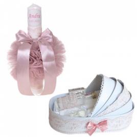 Lumanare botez personalizata si trusou botez in landou, decor roz pudra,