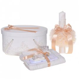 Set elegant trusou botez, cutie trusou si lumanare, decor dantela crem diafana,