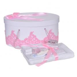 Set trusou botez si cutie trusou, dantela si fundita, decor elegant roz,