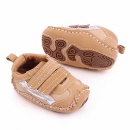Adidasi crem cu dunga argintie (marime disponibila: 6-9 luni (marimea 19