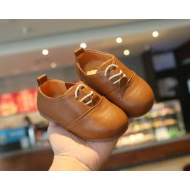 Pantofi maro eleganti pentru baietei (marime disponibila: marimea 21)