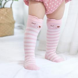 Sosete roz cu alb trei sferturi - teddy (marime disponibila: 6-9 luni (marimea