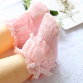 Sosetele roz elegante pentru fetite (marime disponibila: 3-6 luni (marimea 18