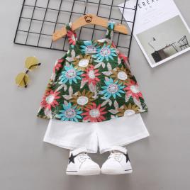 Costumas pentru fetite - flori colorate pe fond verde (marime disponibila: