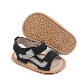 Sandalute negre cu insertie gri pentru baietei (marime disponibila: 3-6 luni