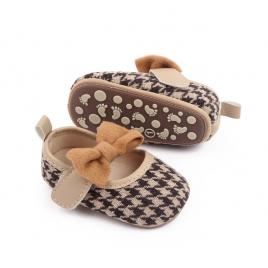 Pantofiori pentru fetite - retro princess (marime disponibila: 3-6 luni