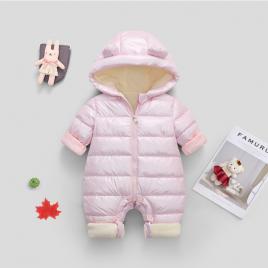 Combinezon roz sidefat din fas pentru fetite (marime disponibila: 9-12 luni