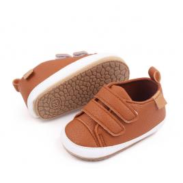 Pantofiori maro cu barete cu arici (marime disponibila: 6-9 luni (marimea 19