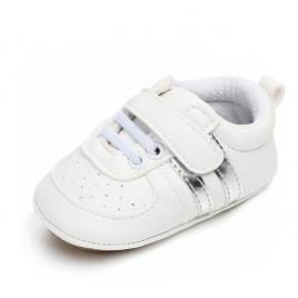 Adidasi bebelusi cu dungi argintii (marime disponibila: 9-12 luni (marimea 20