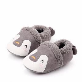 Botosei gri pentru bebelusi - pinguin (marime disponibila: 3-6 luni (marimea 18