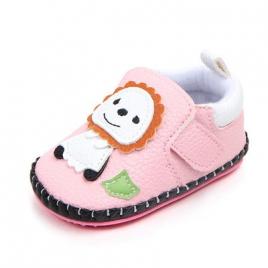 Pantofiori fetite - leul si iepurasul (marime disponibila: 3-6 luni (marimea 18