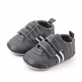 Adidasi gri cu barete (marime disponibila: 3-6 luni (marimea 18 incaltaminte))