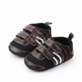 Adidasi maro cu barete (marime disponibila: 3-6 luni (marimea 18 incaltaminte))
