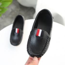 Mocasini negri baietei - pirates (marime disponibila: marimea 30)