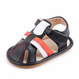 Sandalute negre pentru baietei (marime disponibila: 3-6 luni (marimea 18