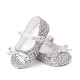 Pantofiori argintii cu sclipici (marime disponibila: 6-9 luni (marimea 19